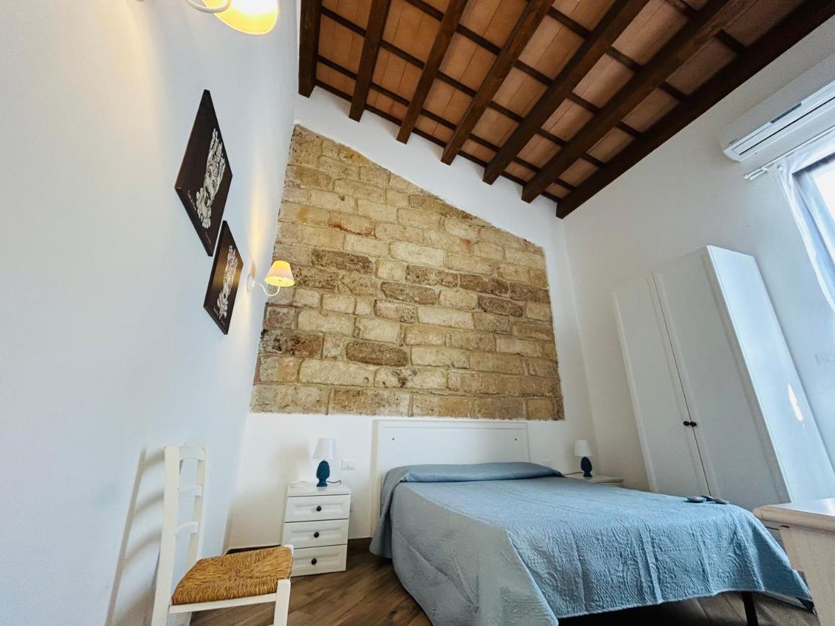 B&B Cinisi Vacanze 2.0 Exterior foto