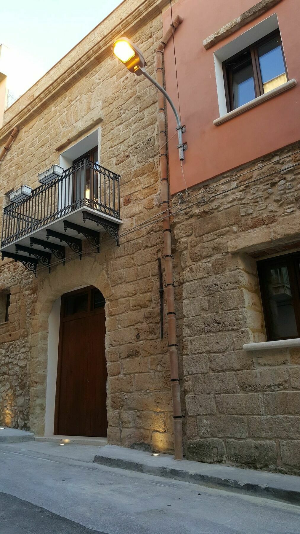 B&B Cinisi Vacanze 2.0 Exterior foto